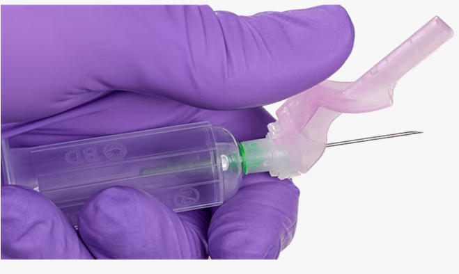 Blood Collection Vacutainer Eclipse Needle Pre-Attached Holder, Green Shield, 21G x 1 1/4 Blood Collection Vacutainer Eclipse Needle Pre-Attached Holder, Green Shield, 21G x 1 1/4